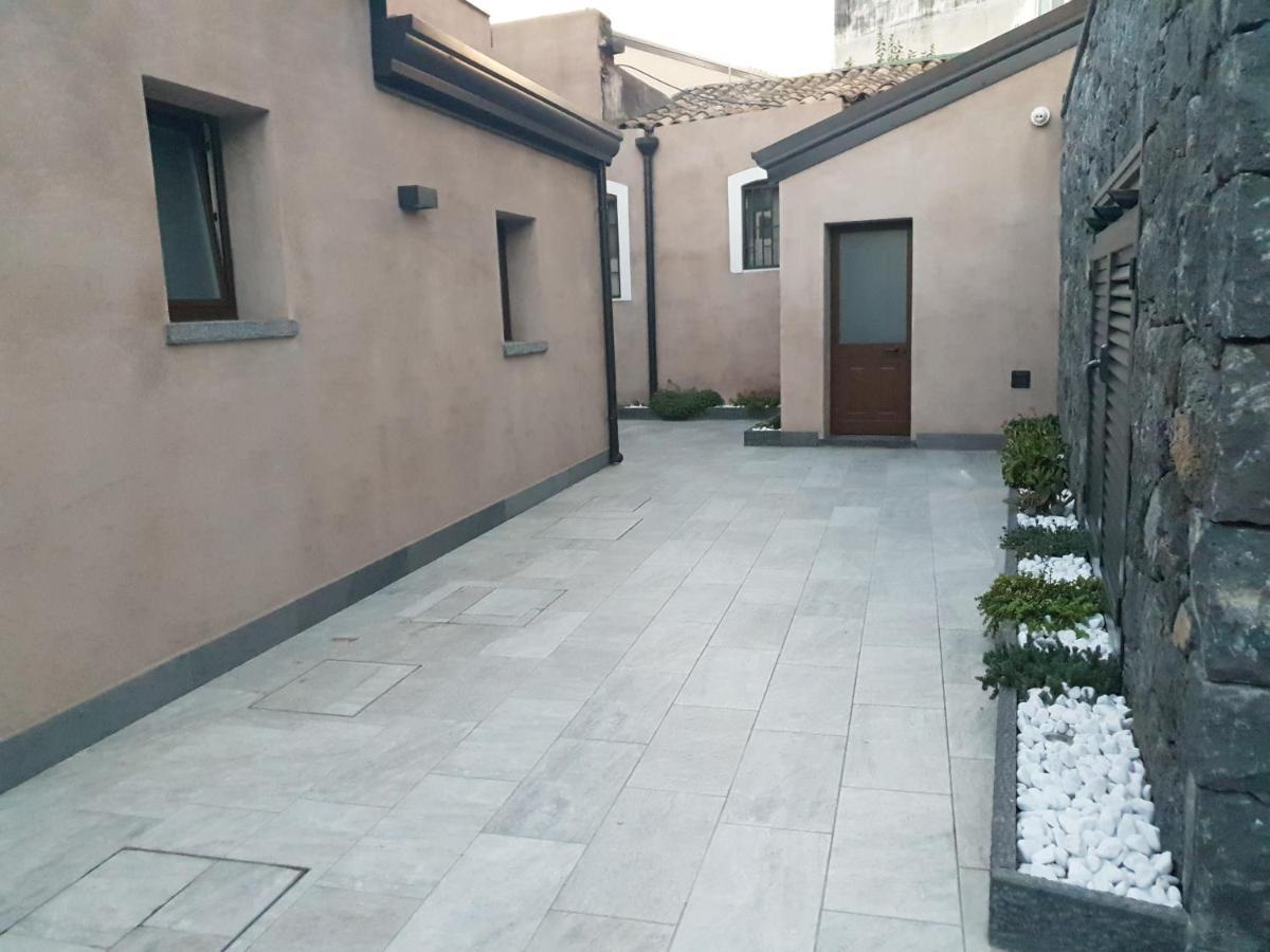 Mori Siciliani House Aparthotel Aci Castello Kültér fotó